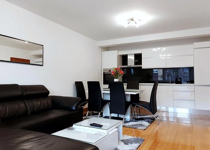 Deluxe Apartment Myplace