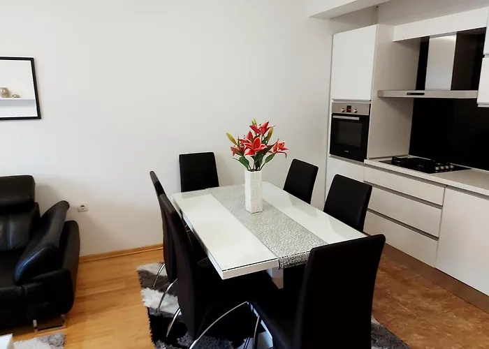 Deluxe Apartment Myplace