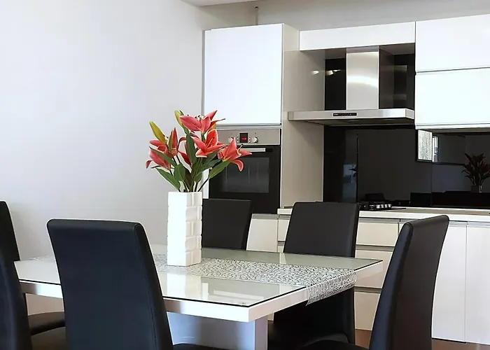 Deluxe Apartment Myplace