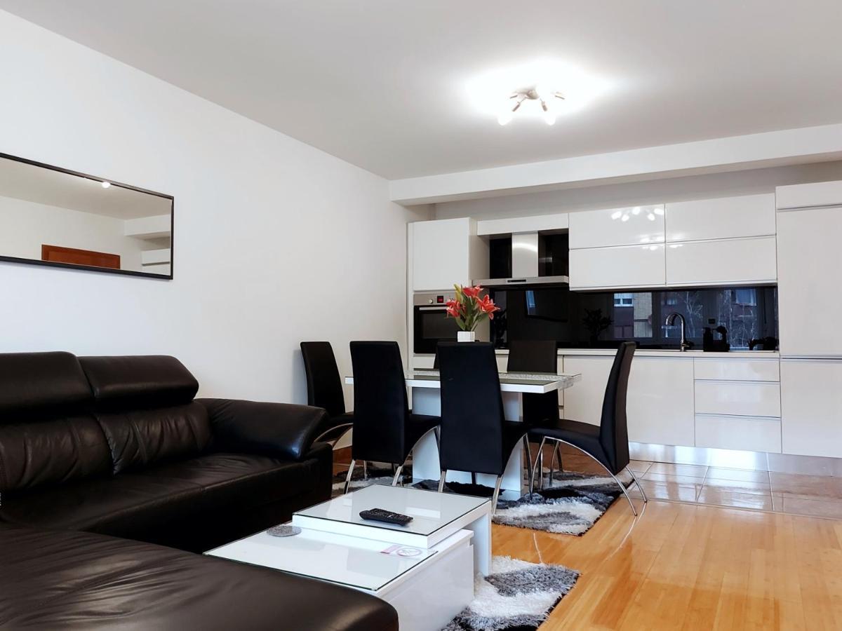 Deluxe Myplace *